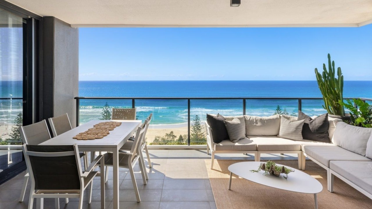 Coastal investor secures record result in Burleigh Heads beachfront building