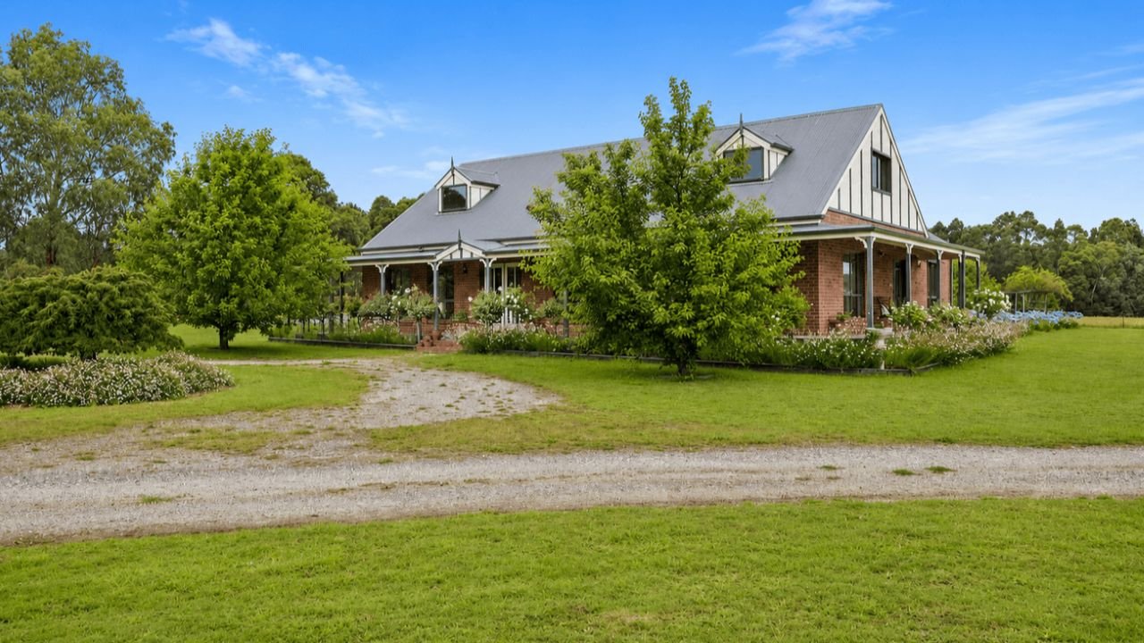 Off-market acreage sale delivers result vendors couldn't achieve two years earlier